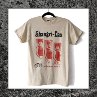 Give him a great big kiss T-shirt